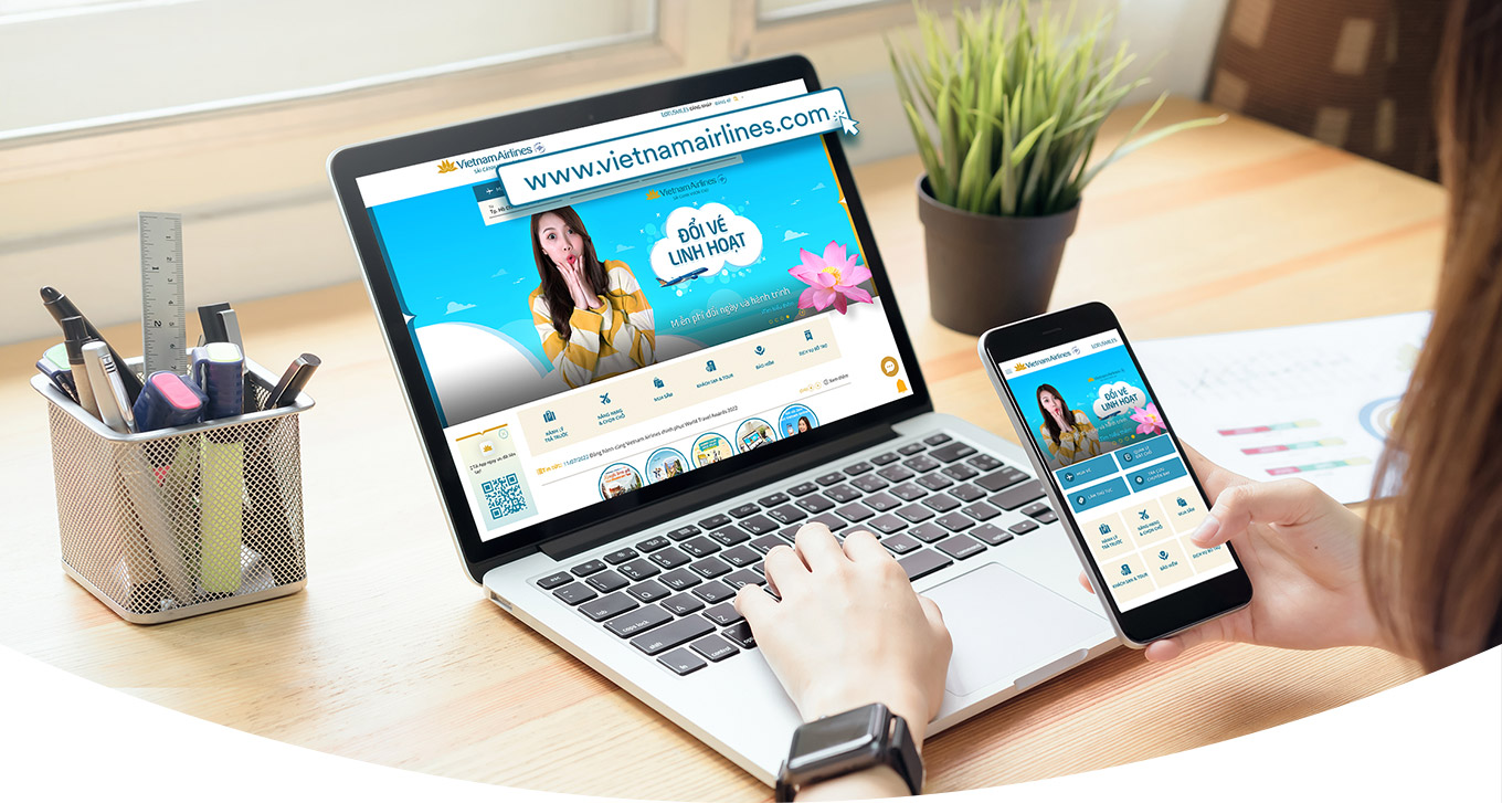 đổi ngày bay Vietnam Airlines Việc đổi ngày giờ vé máy bay Vietnam Airlines qua website giúp bạn tiết kiệm thời gian