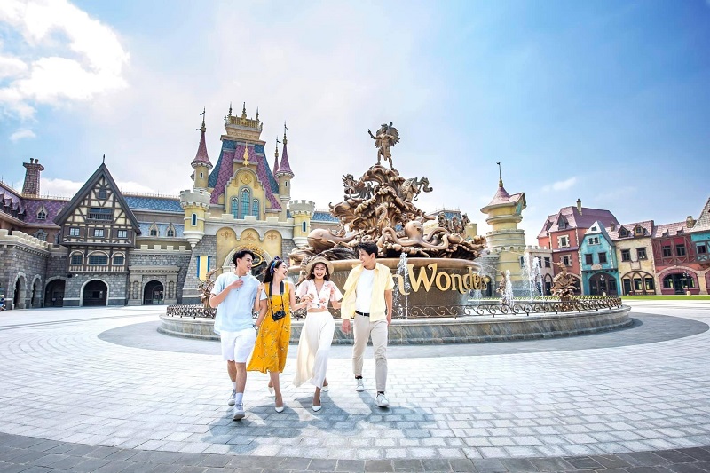 đổi vé máy bay Vietnam Airlines Các cơ sở VinWonders tạo không gian cho mọi lứa tuổi đến khám phá, vui chơi giải trí và tham gia hoạt động hấp dẫn