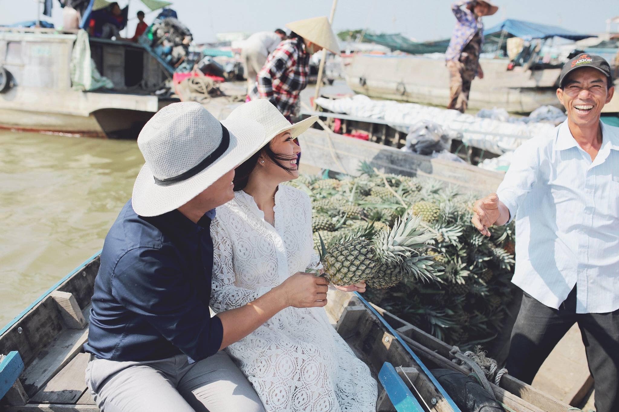 du lịch 2 ngày 1 đêm cho cặp đôi Trải nghiệm chợ nổi vô cùng thú vị