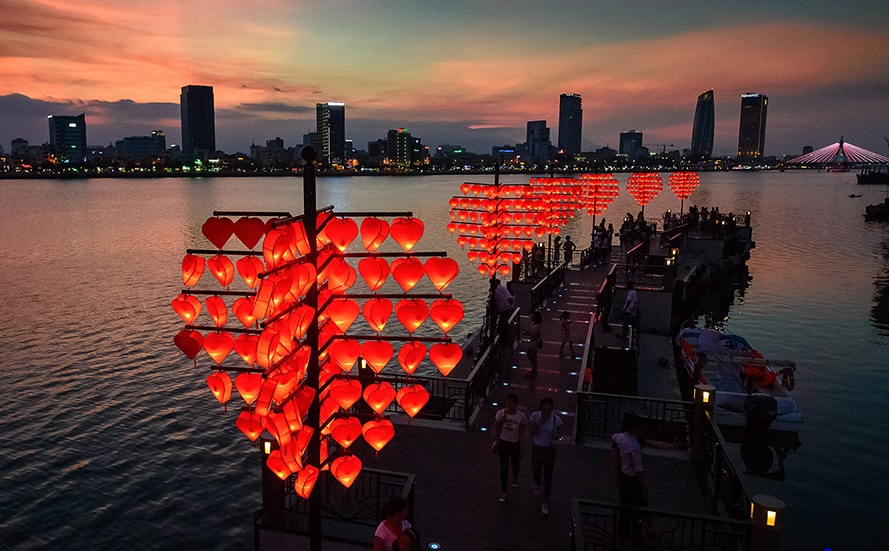 Du lịch 2 người Chi phí đi du lịch Đà Nẵng cho 2 người hết khoảng bao nhiêu?