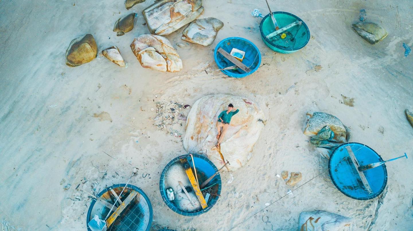 Ninh Thuận, Bình Thuận với bờ cát trắng và bãi biển xanh tuyệt đẹp