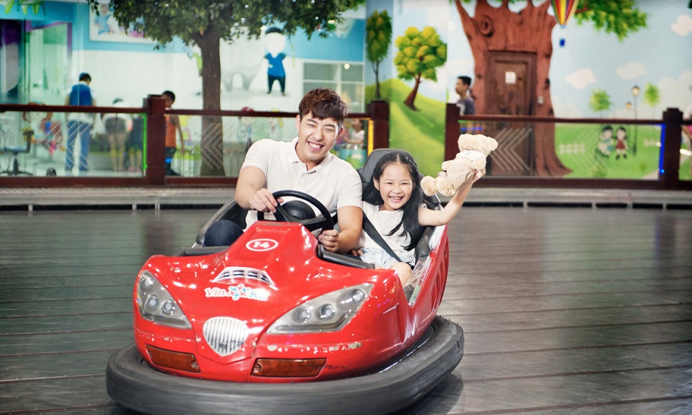 Vui chơi tại VinKE Times City