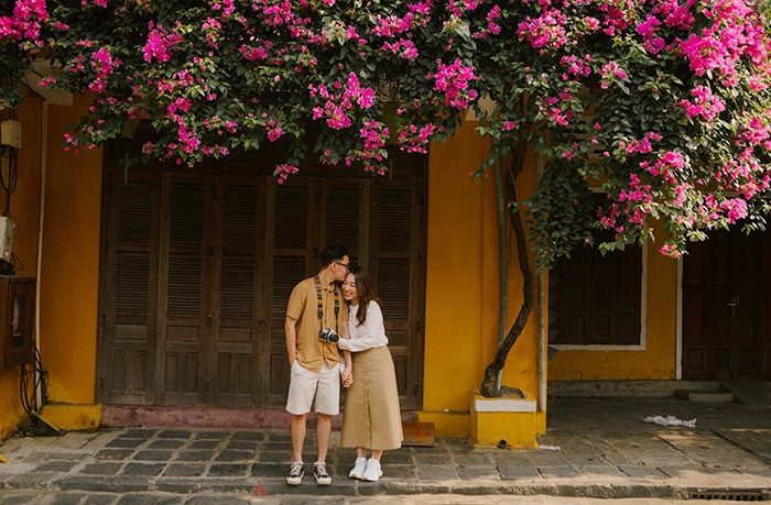 Những giàn hoa giấy đặc trưng ở phố cổ Hội An