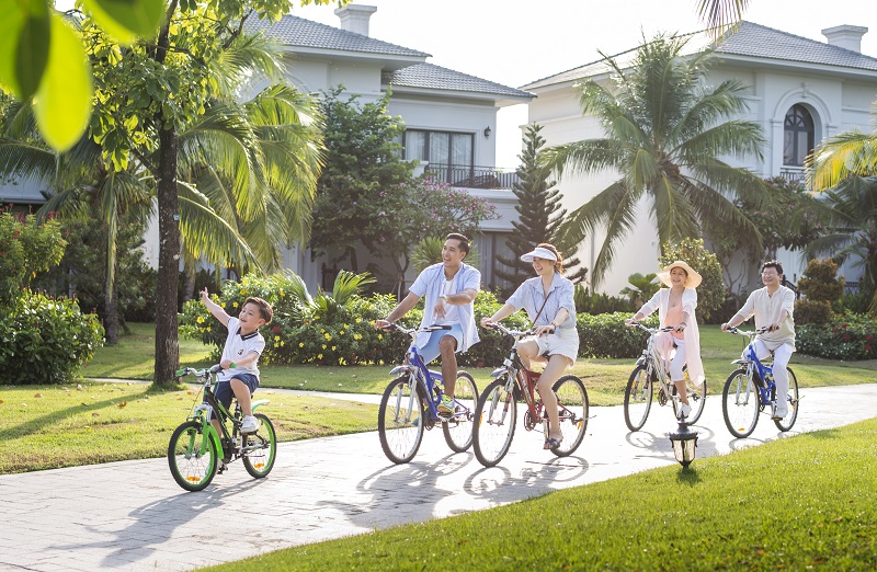 Du lịch người cao tuổi Cùng bố mẹ và gia đình tận hưởng tour du lịch người cao tuổi