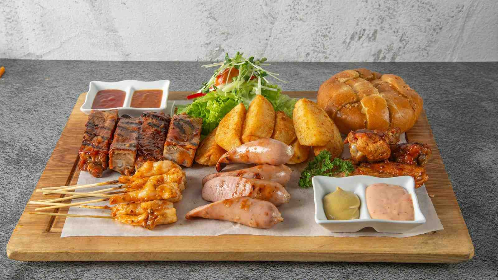 fast food in Hanoi Fast food in Hanoi blends traditional flavors with modern conveniences