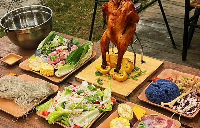 Gà nướng bay Đà Lạt thơm ngon được nhiều thực khách yêu thích 