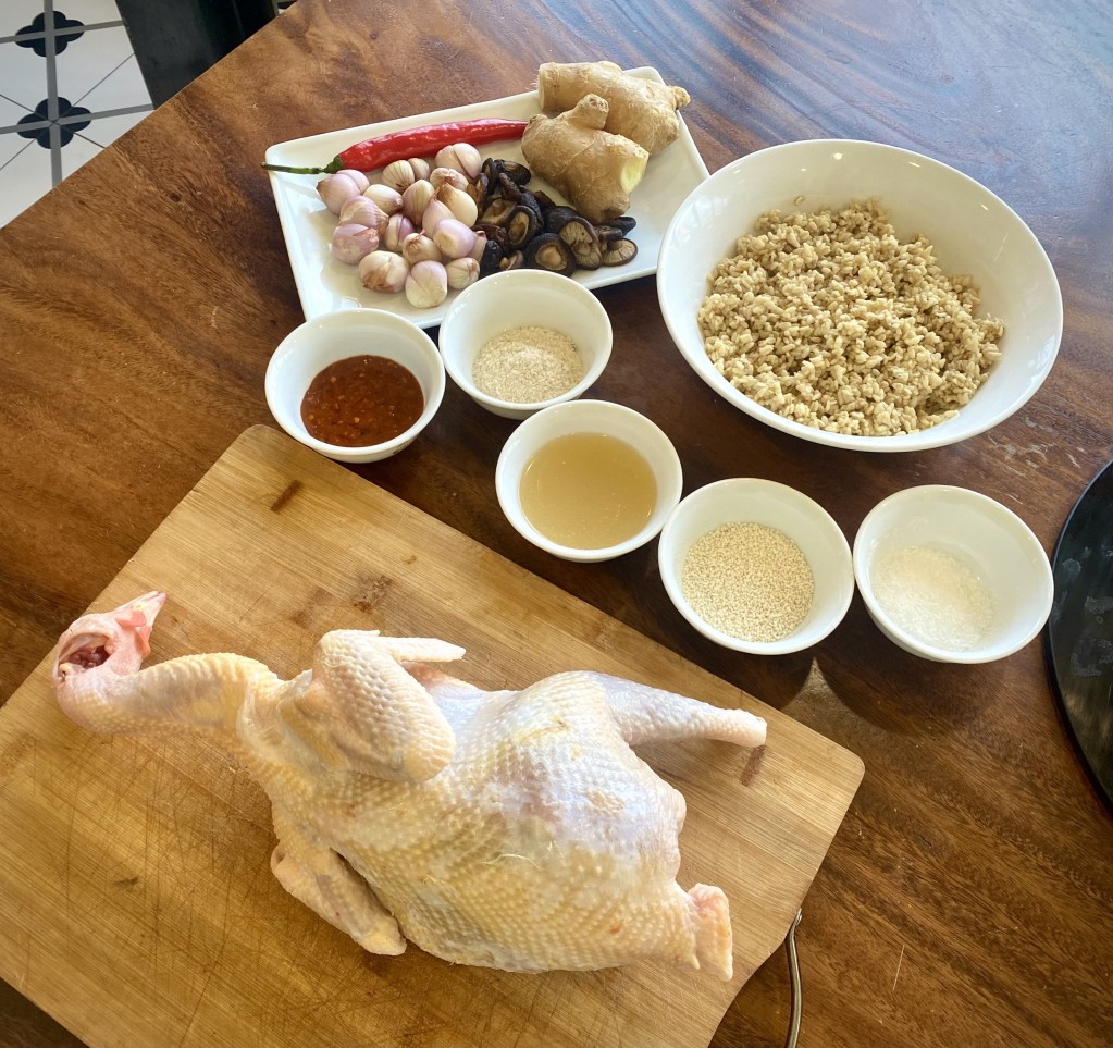 Gà sau khi chế biến sạch sẽ sẽ tạo nên những món ăn hấp dẫn