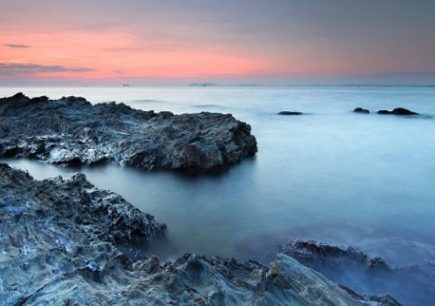 Ghềnh đá Bàn Than – Danh thắng kỳ thú ở Quảng Nam thu hút du khách