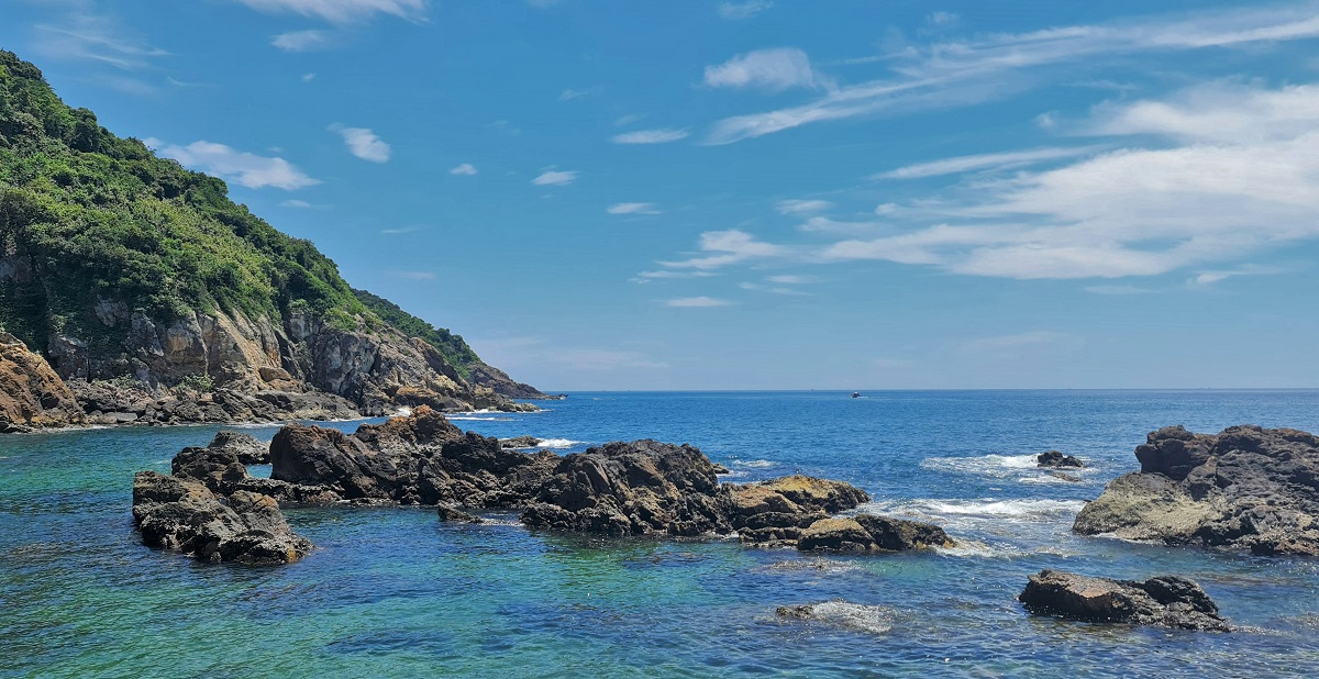 Đảo Hòn Mê Giới thiệu về đảo Hòn Mê