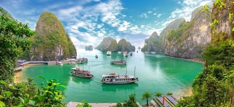 Ha Long Bay to Hanoi bus: useful guide for travelers