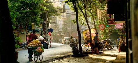 Hanoi shopping streets: TOP 11 places that shopaholics should not miss