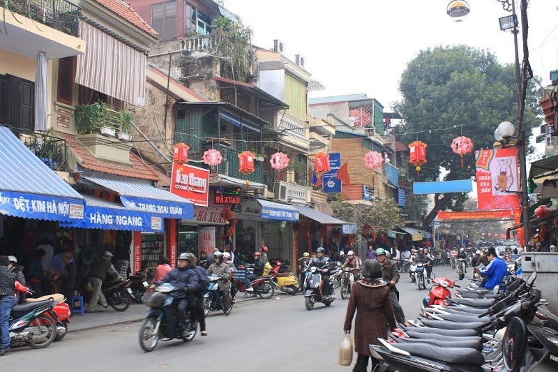 Hang Ngang Street in Hanoi (Source: Collected)