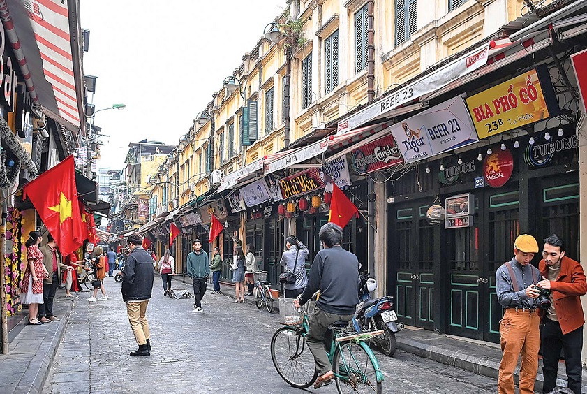 Explore the Old Quarter for a memorable experience (Source: Collected)