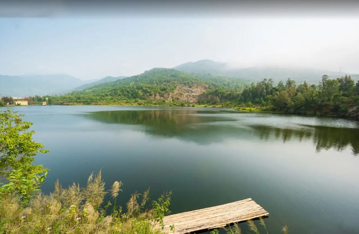 Vẻ đẹp nên thơ của hồ Đồng Xanh