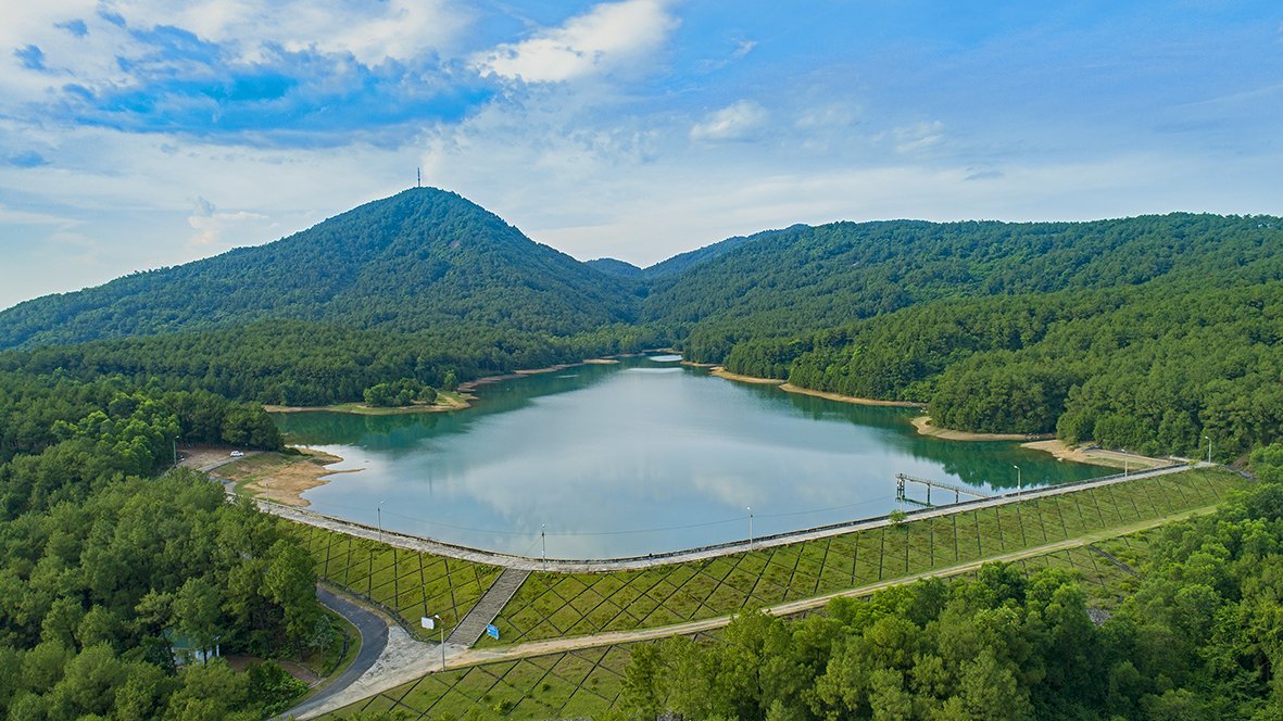 Hồ Thiên Tượng Hà Tĩnh