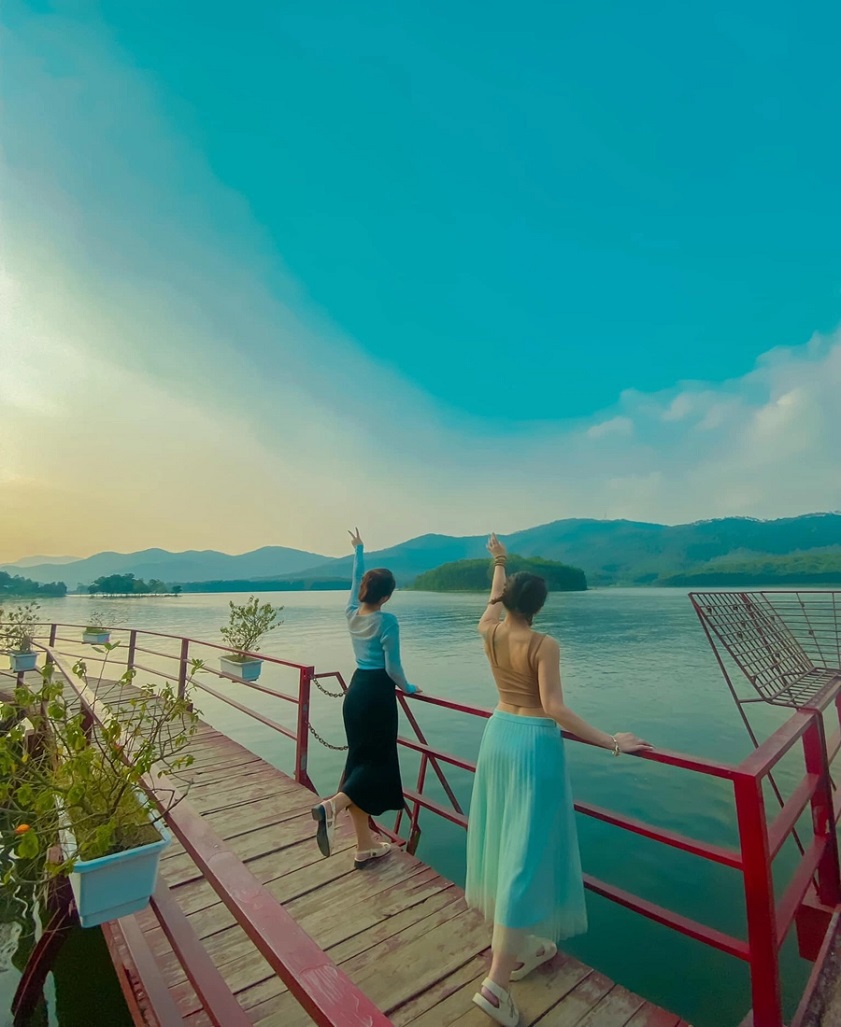 Với nhiều tiểu cảnh đẹp, nơi đây là địa điểm lý tưởng để cho ra đời những bức ảnh tuyệt vời