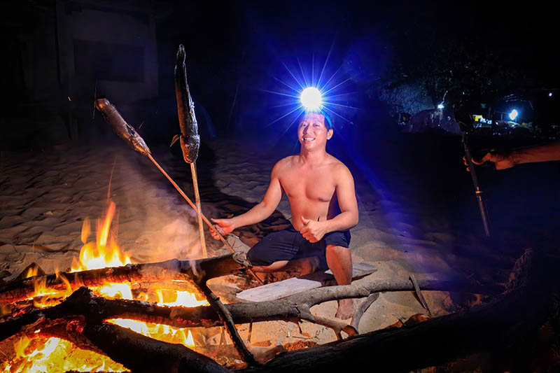 Hòn Chảo Huế Sau khi câu cá, các bạn có thể chế biến và thưởng thức thành quả mà mình thu được