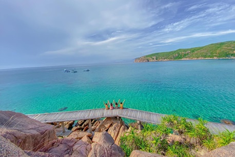 Hon Kho Beach: A great place to see coral reefs in Quy Nhon