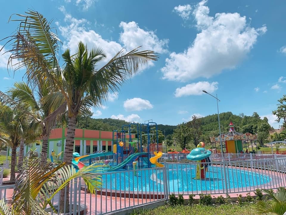 Hòn Nhạn là điểm đến vui chơi lý tưởng tại xứ Nghệ