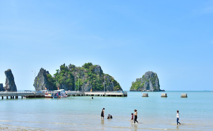 Hòn Phụ Tử Một số lưu ý khi đến tham quan hòn Phụ Tử