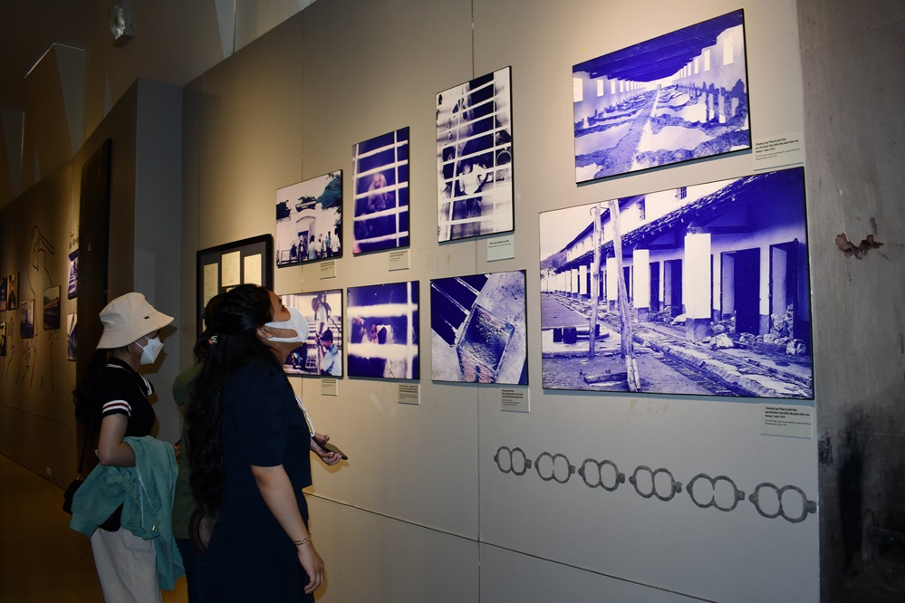 indoor exhibition space