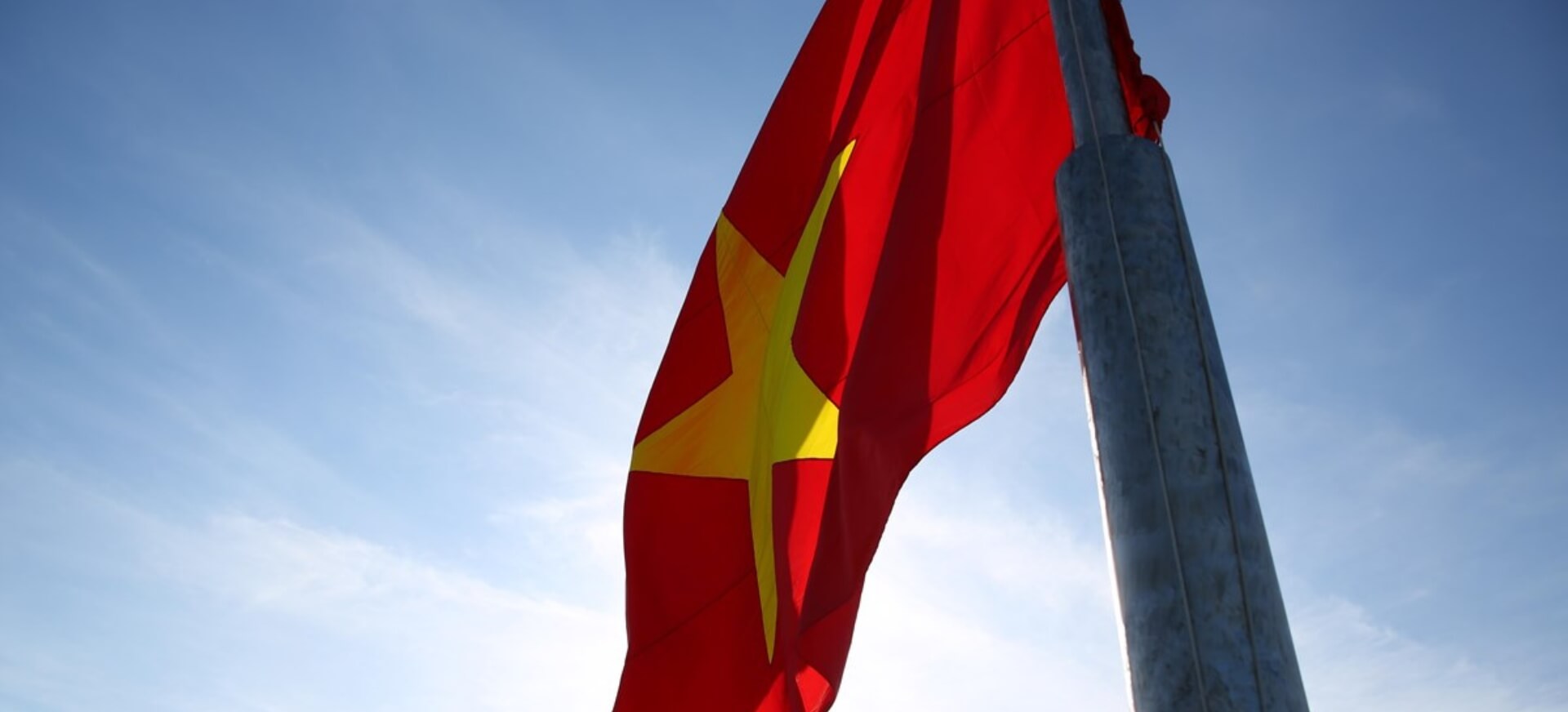 Kéo cờ Lăng Bác