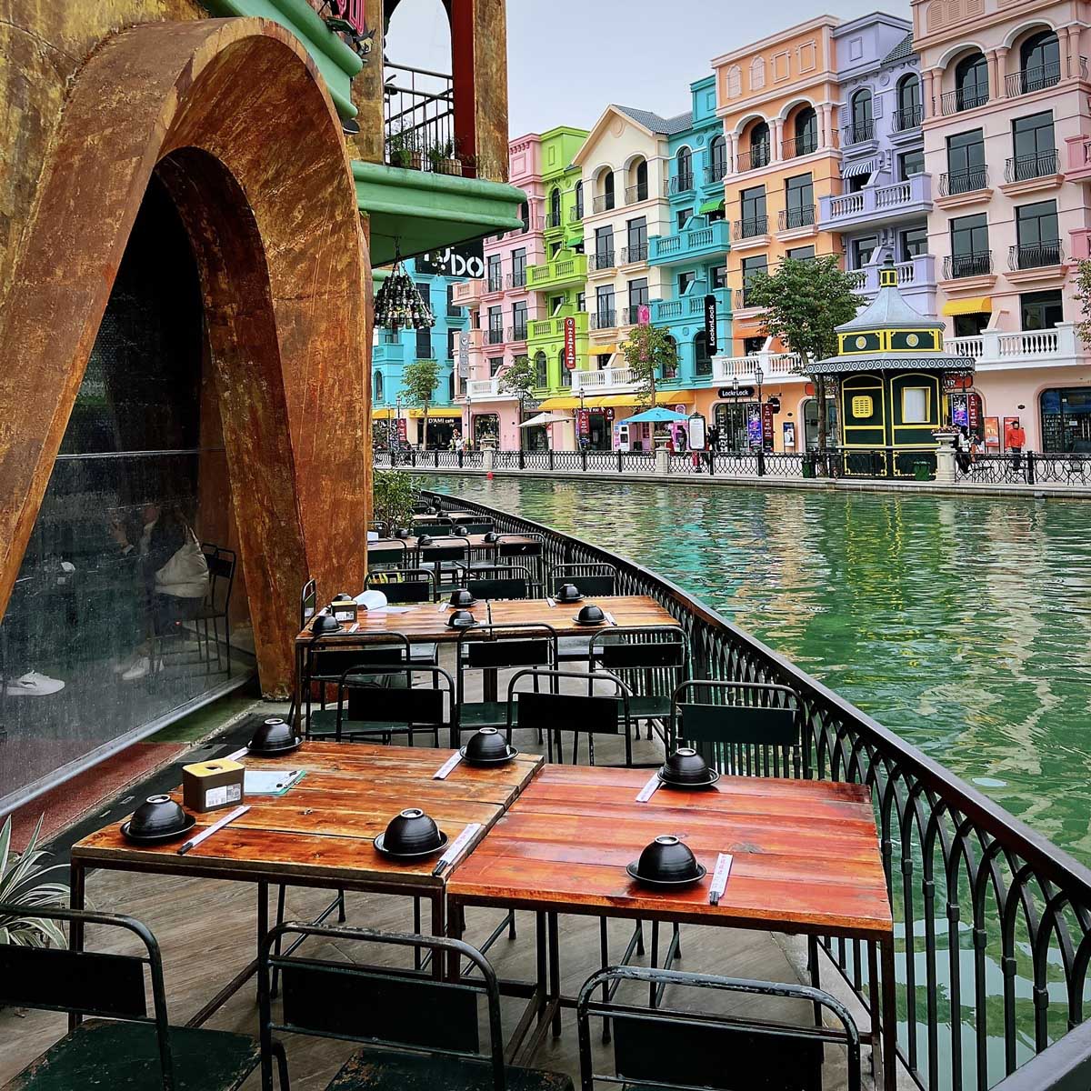 Không gian quán nhậu Tự Do Grand World