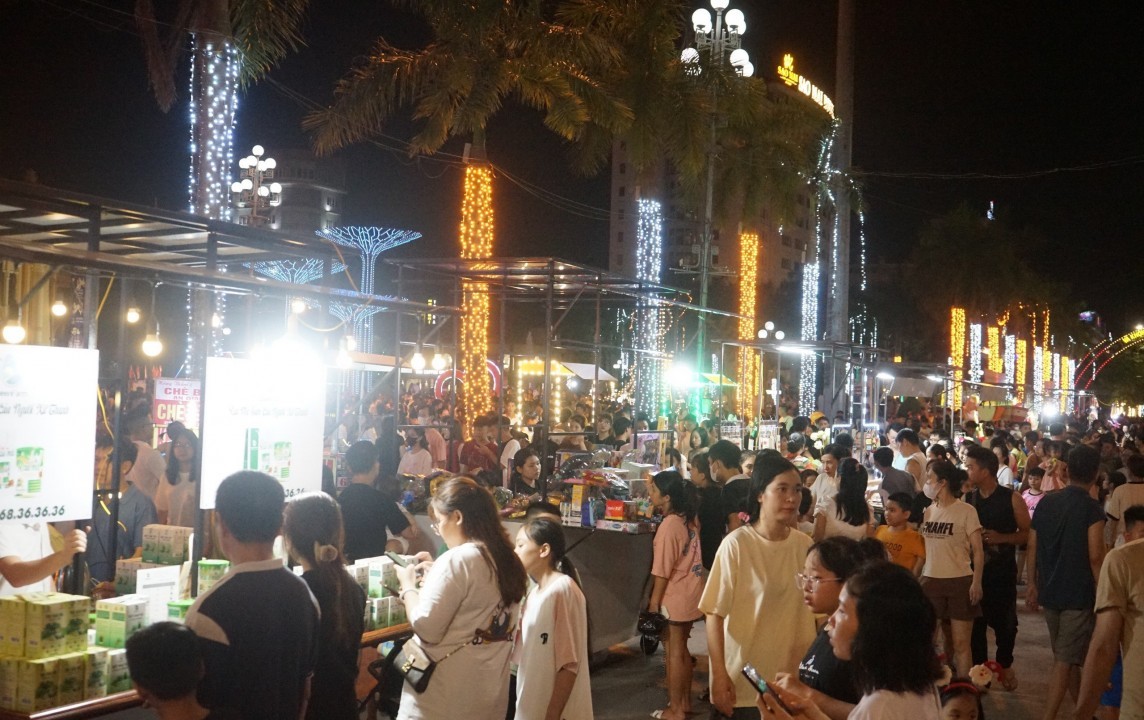 Phố đi bộ Thanh Hóa Không gian thứ ba Phố đi bộ thành phố Thanh Hóa