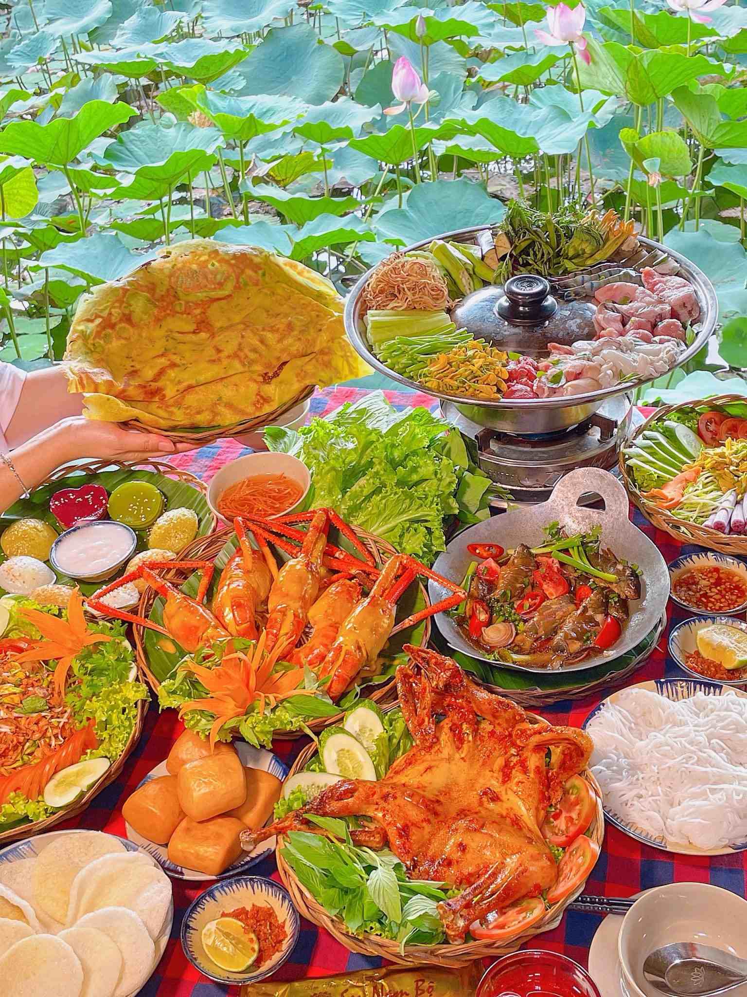 Khu ẩm thực sinh thái Sen Nam Bộ