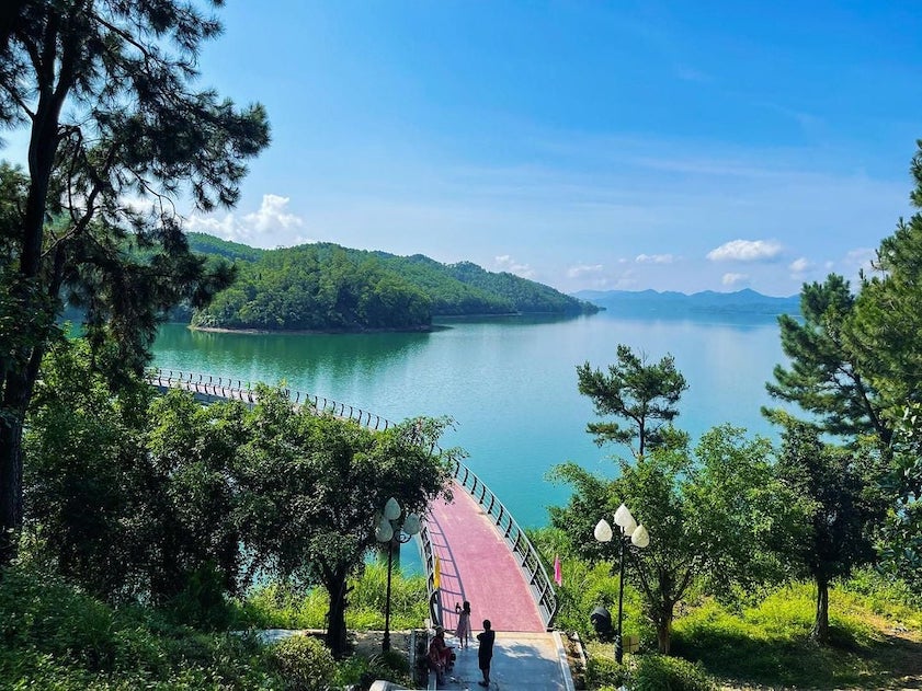 Khu bảo tồn thiên nhiên Kẻ Gỗ 