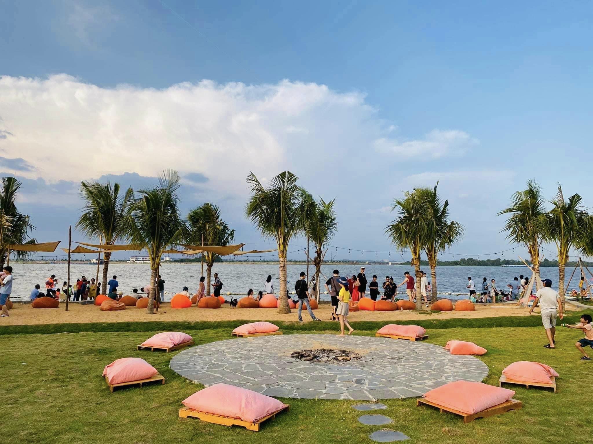 Khu sinh thái A New Day Glamping