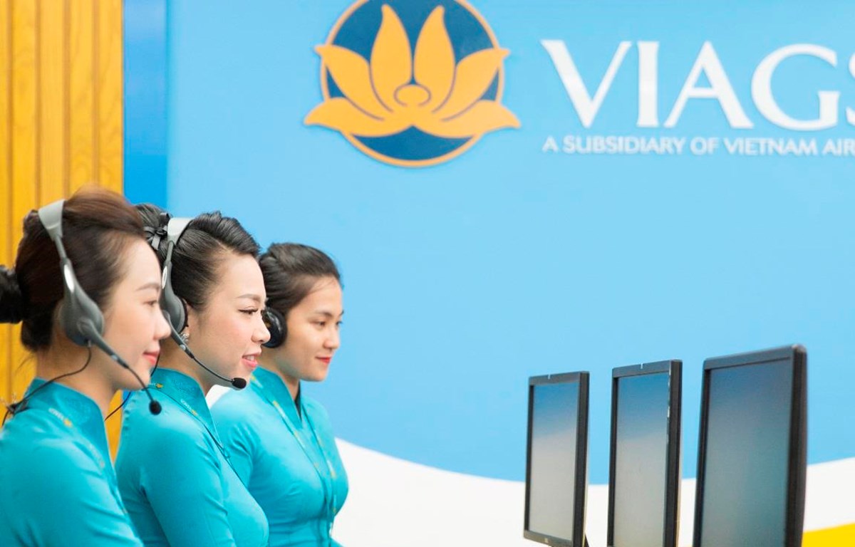 Kiểm tra vé máy bay Vietnam Airlines Liên hệ với tổng đài viên Vietnam Airlines để được hỗ trợ kiểm tra thông tin vé máy bay