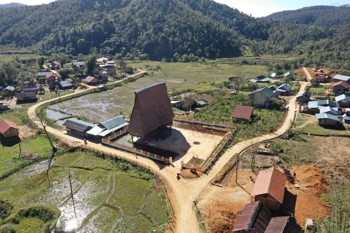 làng du lịch cộng đồng Kon Pring Nhà Rông tại làng văn hóa du lịch cộng đồng Kon Pring