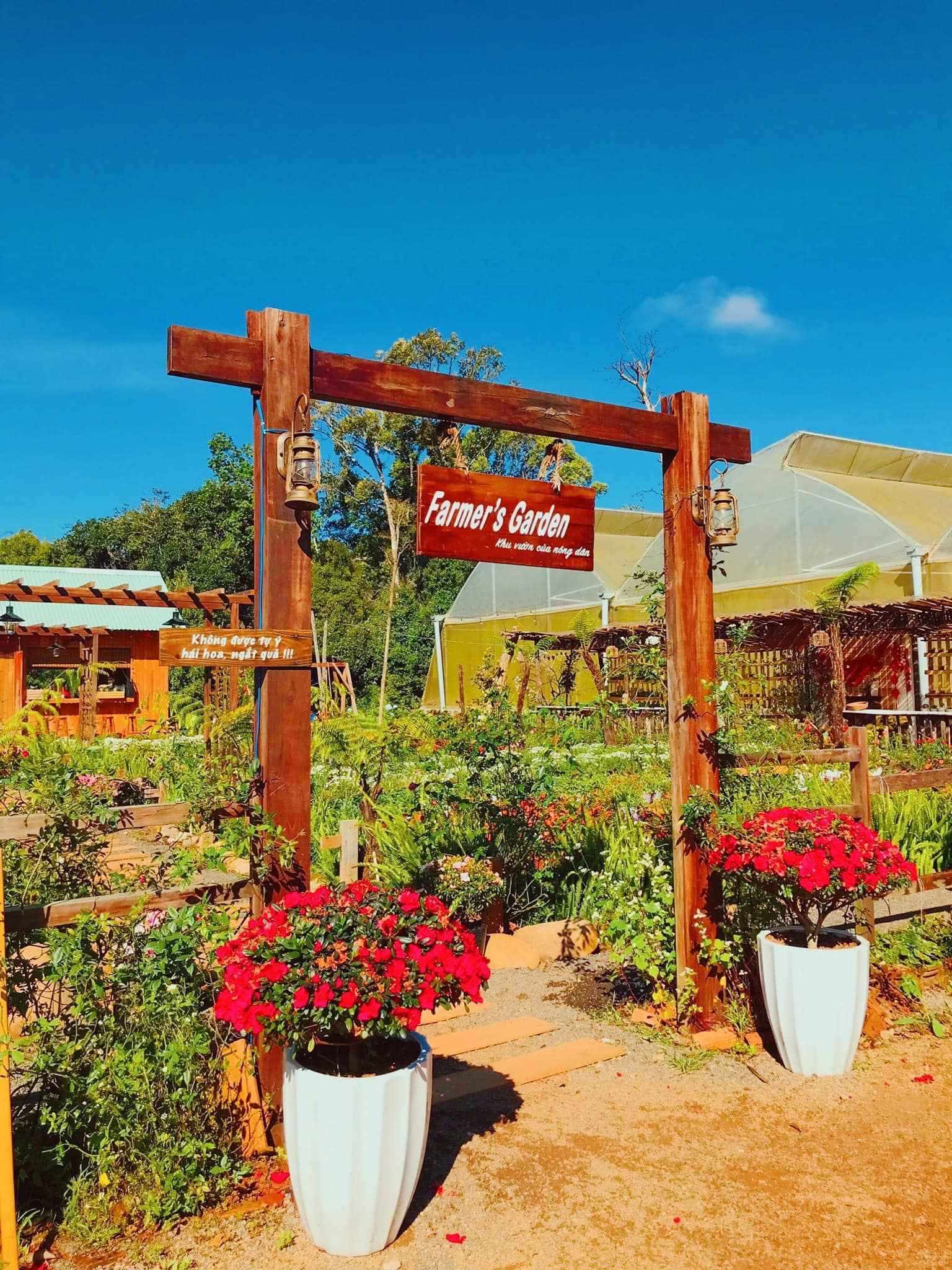 làng du lịch cộng đồng Kon Pring Ghé thăm nông trại Farmer's Garden