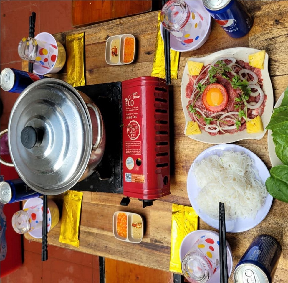 Lẩu bò Quy Nhơn tại quán 79 Chế Lan Viên thơm ngon nức tiếng