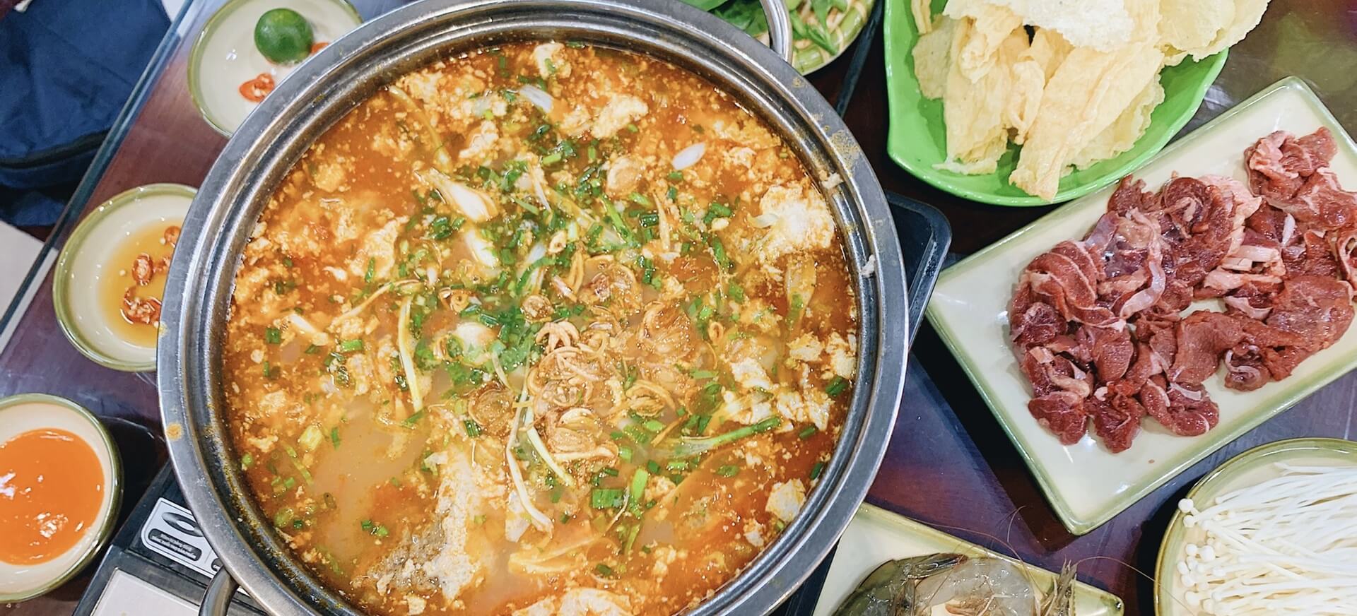 Lẩu cua đồng Hải Phòng