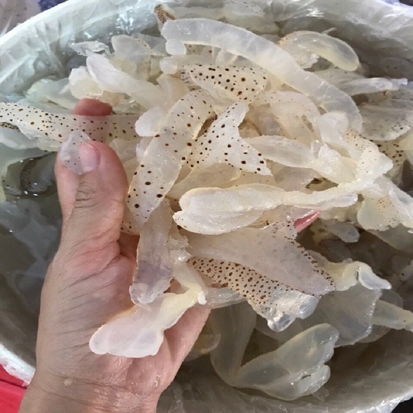 Phần sứa tươi, giòn được làm sạch sẽ 