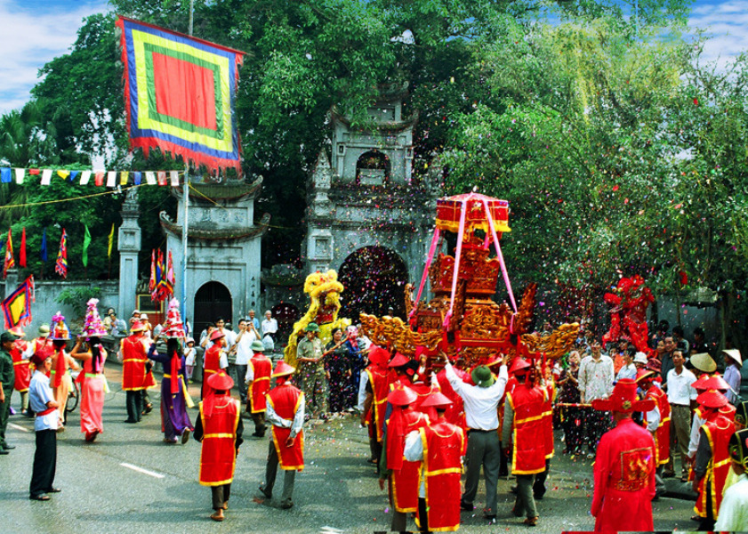 hồ Bán Nguyệt Hưng Yên Lễ hội dân gian Phố Hiến