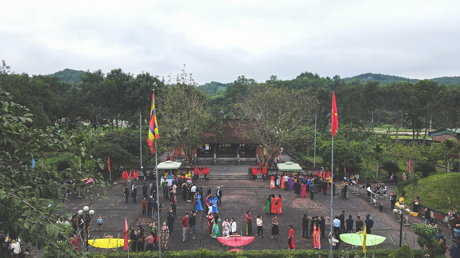 Lễ hội Hải Thượng Lãn Ông Hà Tĩnh