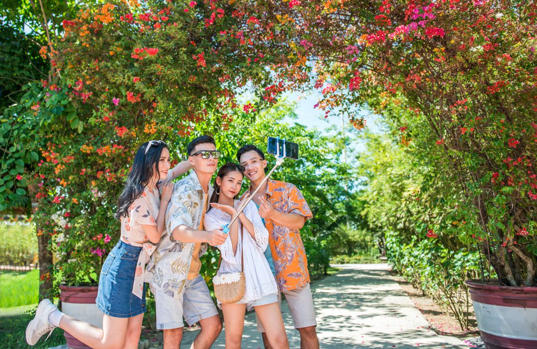 Lời chúc 20/10 cho chị gái hài hước sẽ làm chị bạn phải bất ngờ 