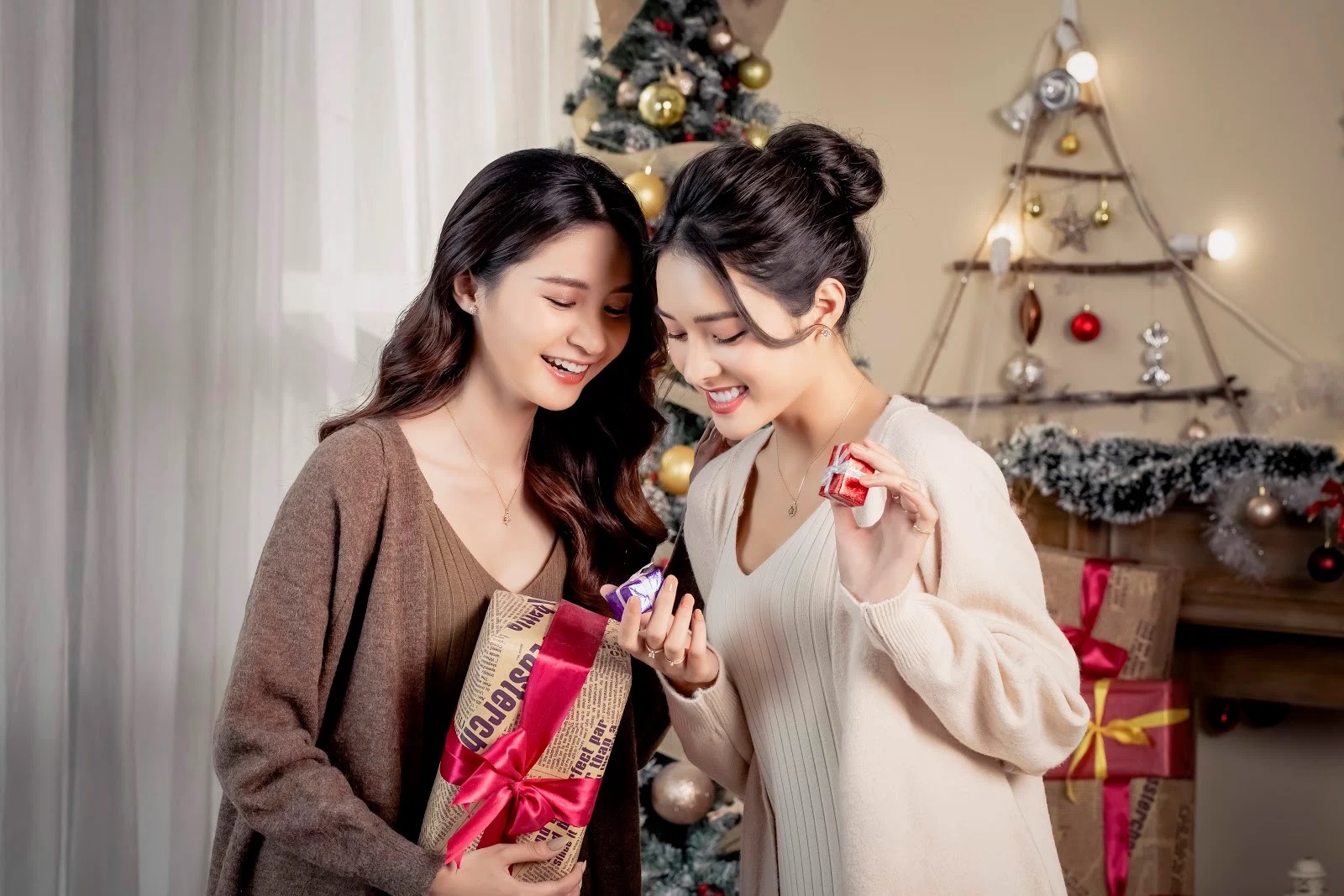 lời chúc Giáng sinh Hãy dành tặng những món quà và lời chúc ý nghĩa cho anh chị em của mình