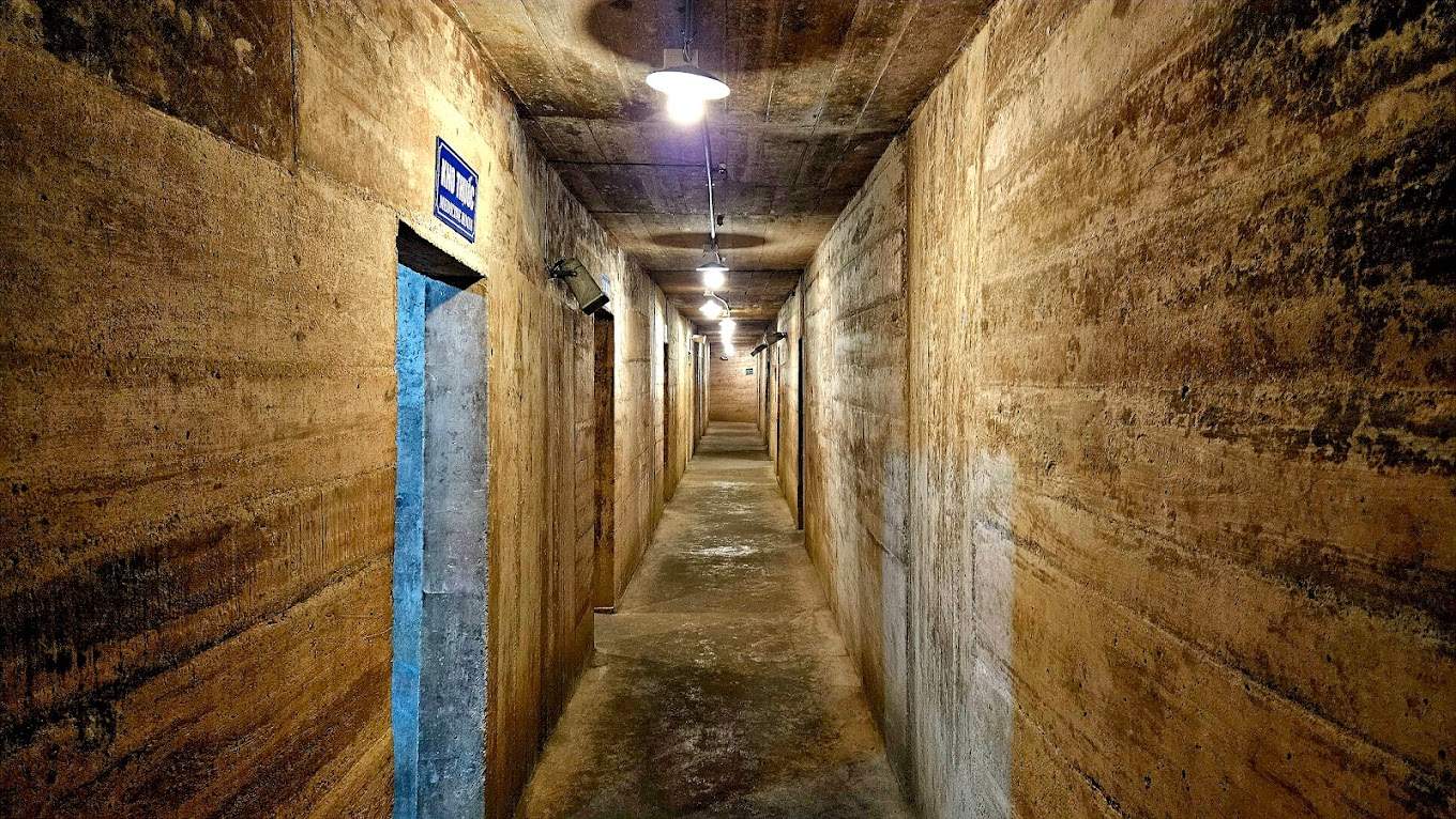 Lối vào bệnh viện dã chiến