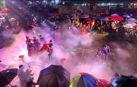 Love Market in Sapa: A unique cultural tradition of ethnic minorities