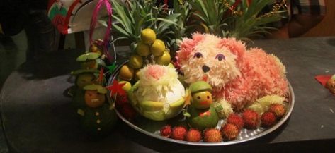 Mâm cỗ Trung thu: Hướng dẫn cách bày và trang trí đẹp mà đơn giản