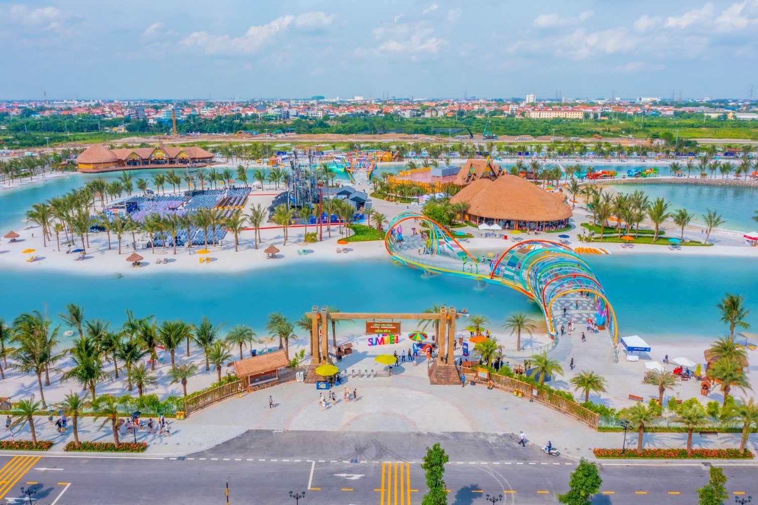 Vui chơi “quên lối về” cùng VinWonders Wave Park & Water Park