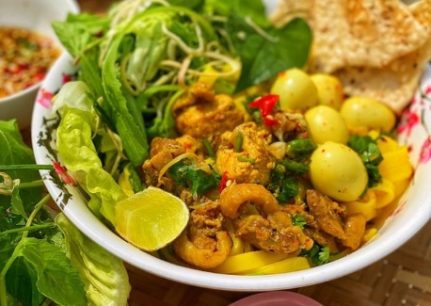 Dắt túi 8 quán mì Quảng Quy Nhơn thơm ngon, đẹp mắt, ăn là ghiền