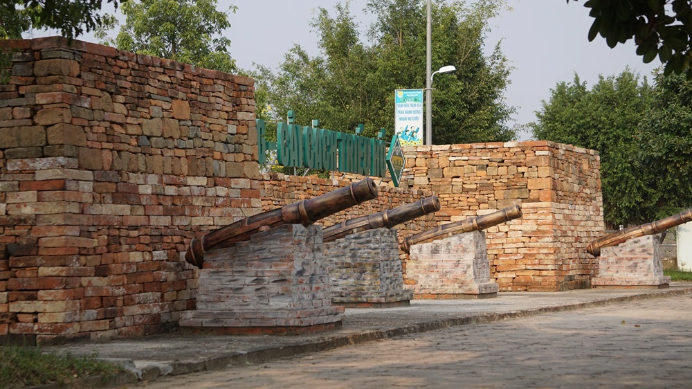 Mô hình súng thần công triều Hồ