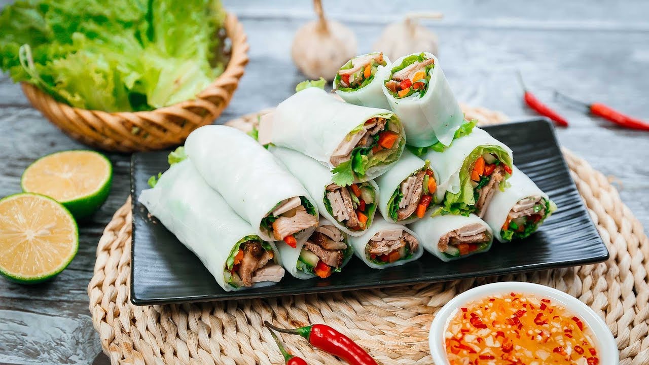 Món phở cuốn ngon tại Hà Nội được yêu thích vào những ngày hè oi ả