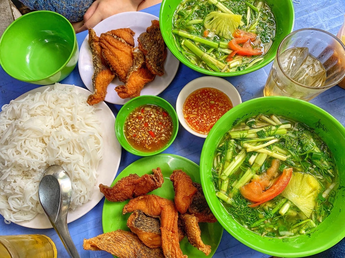món ngon Hà Đông Bún cá là món ngon Hà Đông khoái khẩu của dân “sành ăn"