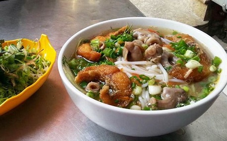 Food tour với 16 món ngon Hải Phòng nổi tiếng kèm địa chỉ quán